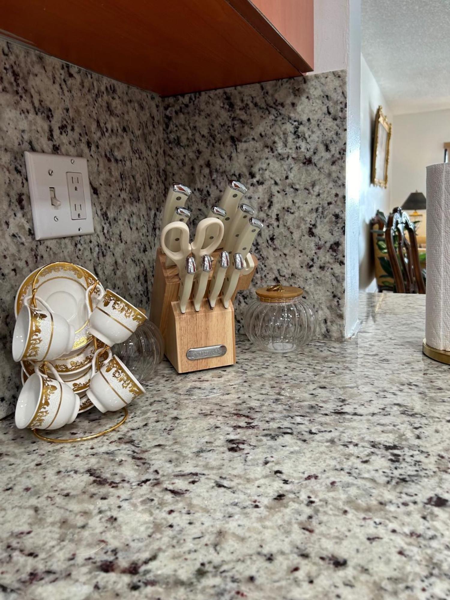 Beautiful Apartment With Very Elegant Colonial Decoration Tamiami المظهر الخارجي الصورة