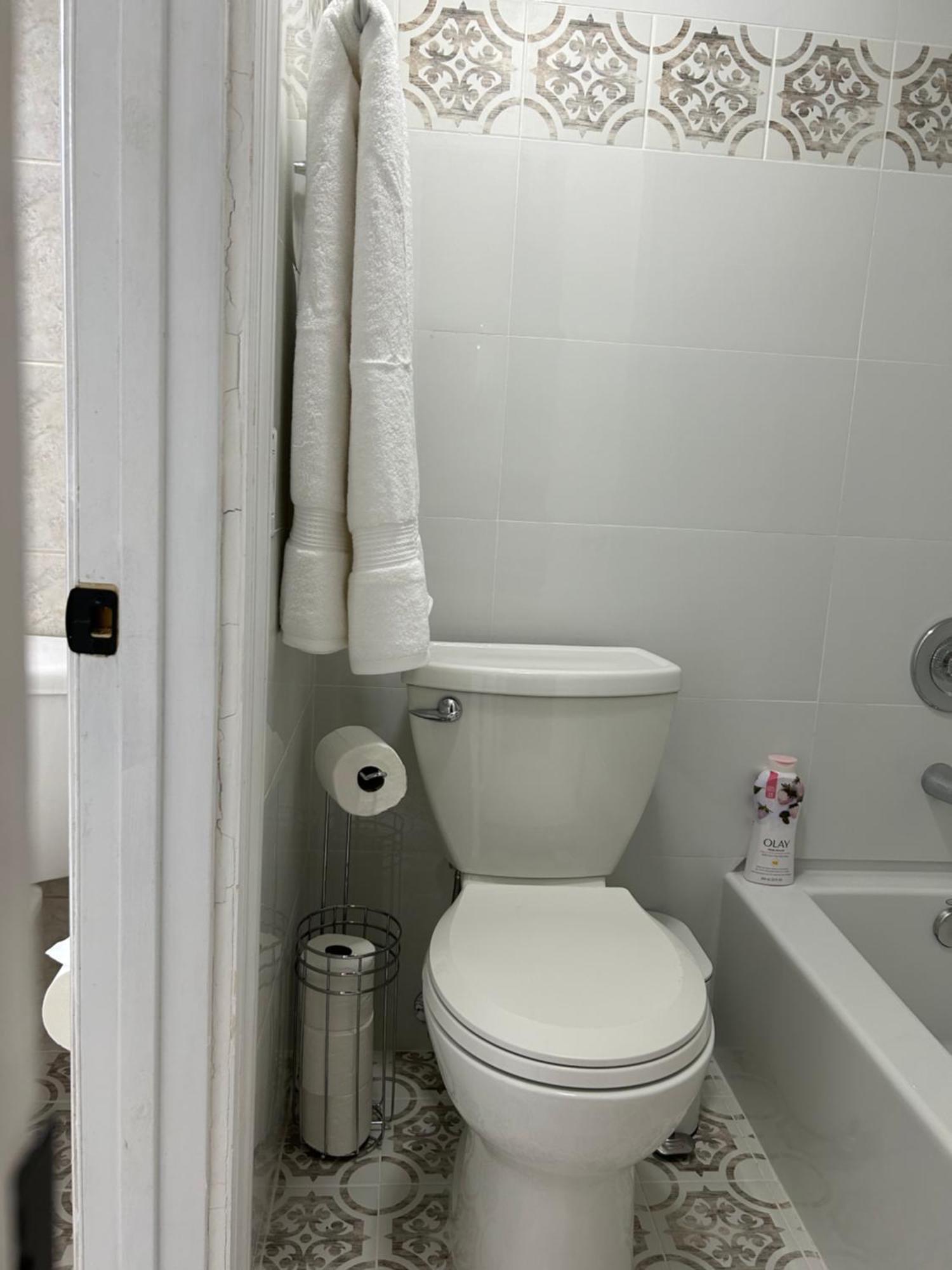 Beautiful Apartment With Very Elegant Colonial Decoration Tamiami المظهر الخارجي الصورة